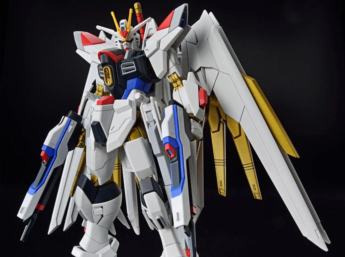 Gunpla Model Kit 1/144 Bandai - HGCE Mighty Strike Freedom Gundam 250