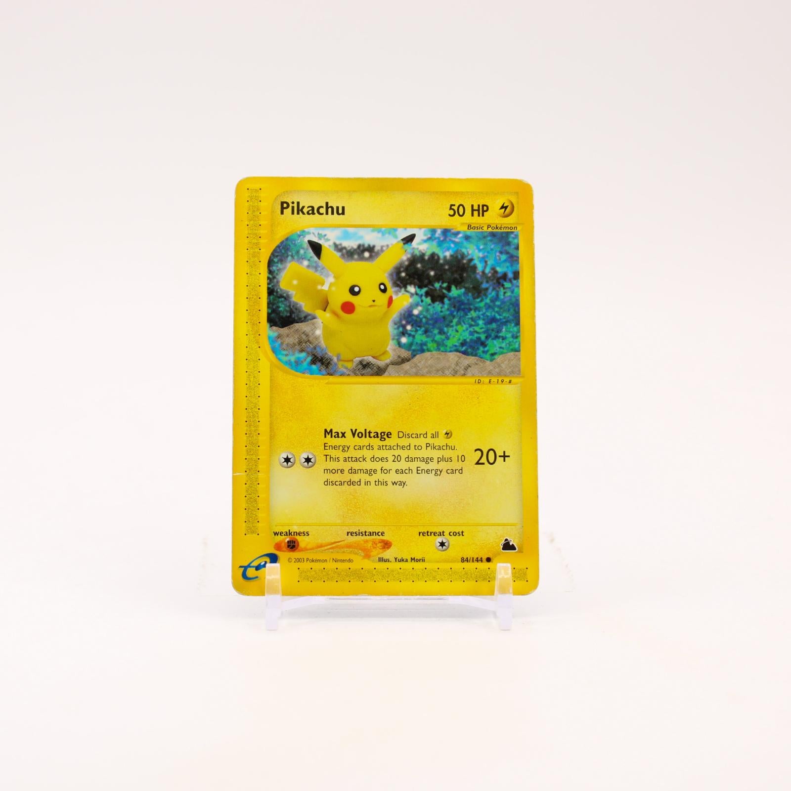 Pikachu - 84/144 Skyridge Common Pokemon - HP