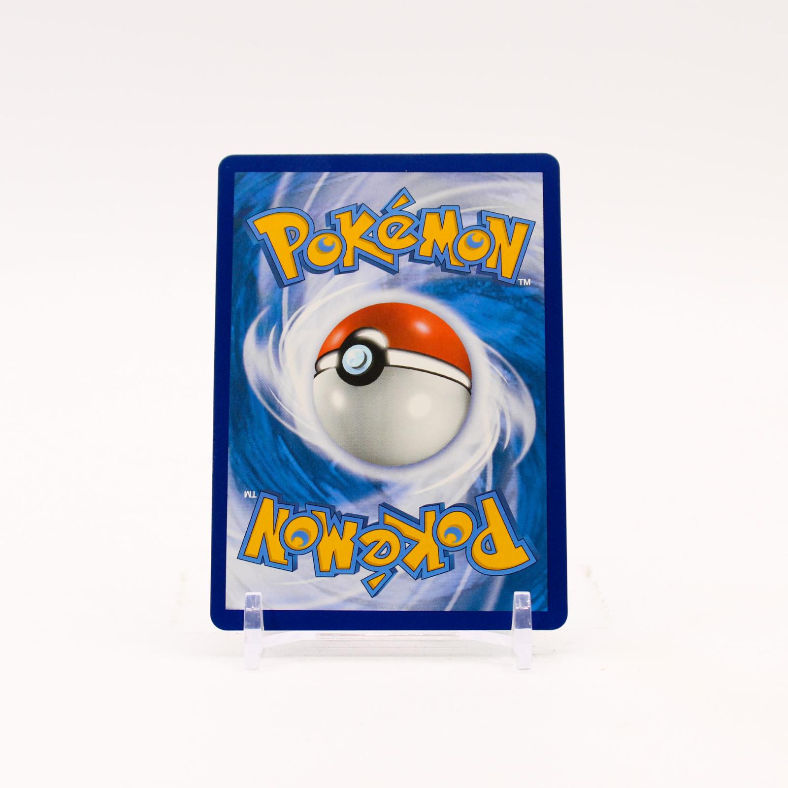 Mew V - 250/264 Fusion Strike Holo Full Art Pokemon - NM/MINT