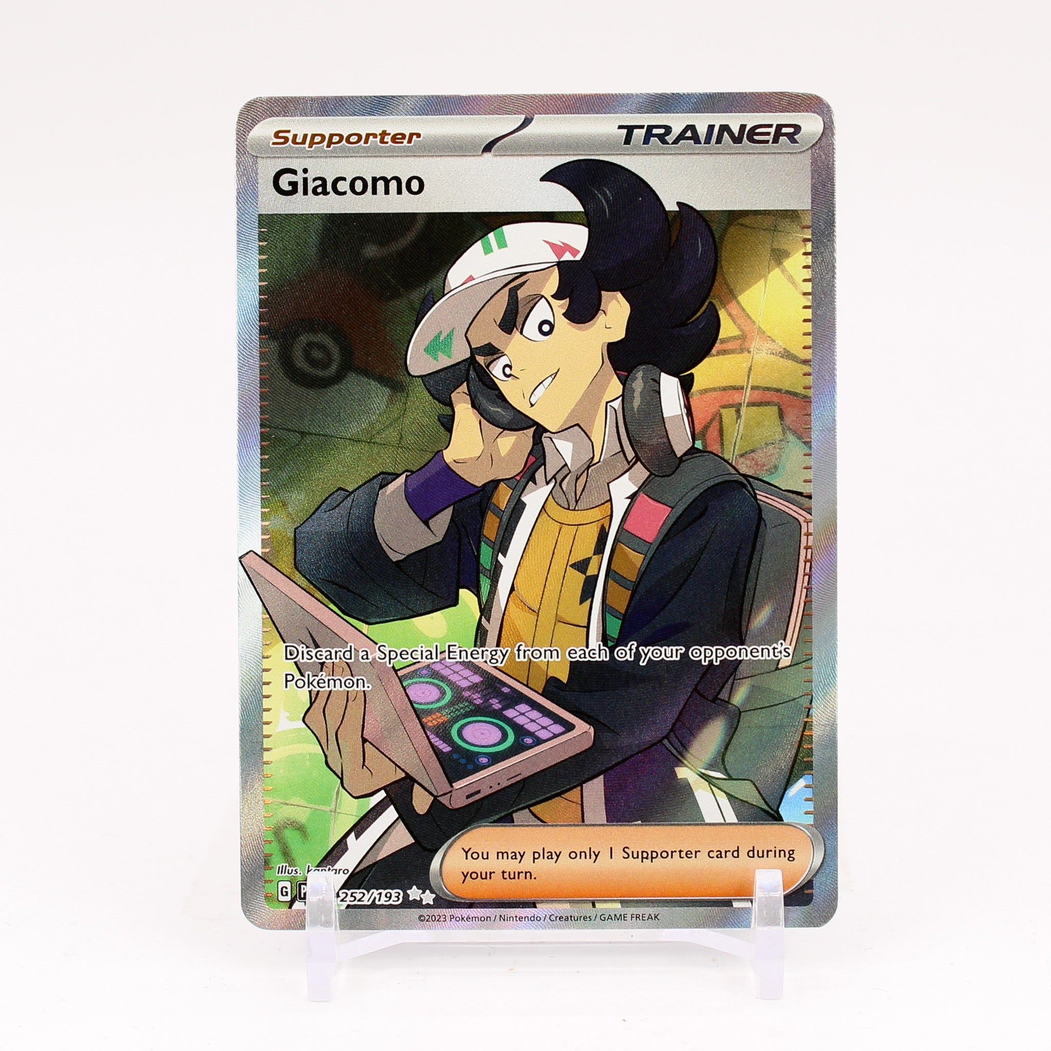Giacomo - 252/193 Paldea Evolved FULL ART Trainer - NM/MINT