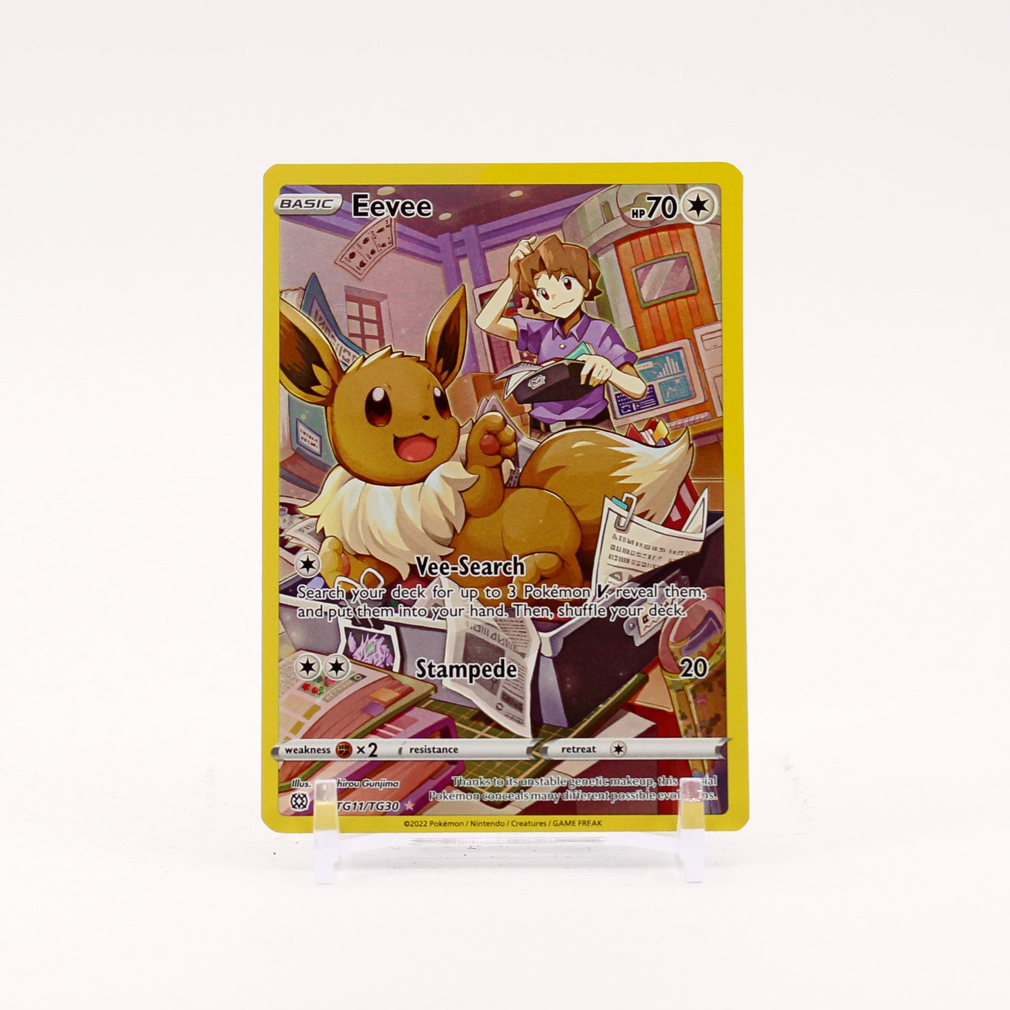 Eevee - TG11/TG30 Brilliant Stars Trainer Gallery Pokemon -	NM/LP