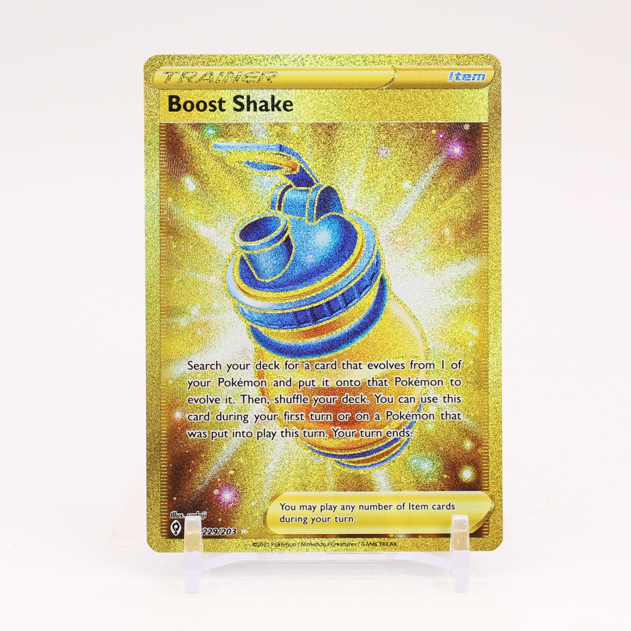 Boost Shake - 229/203 Evolving Skies Gold Trainer - NM/MINT