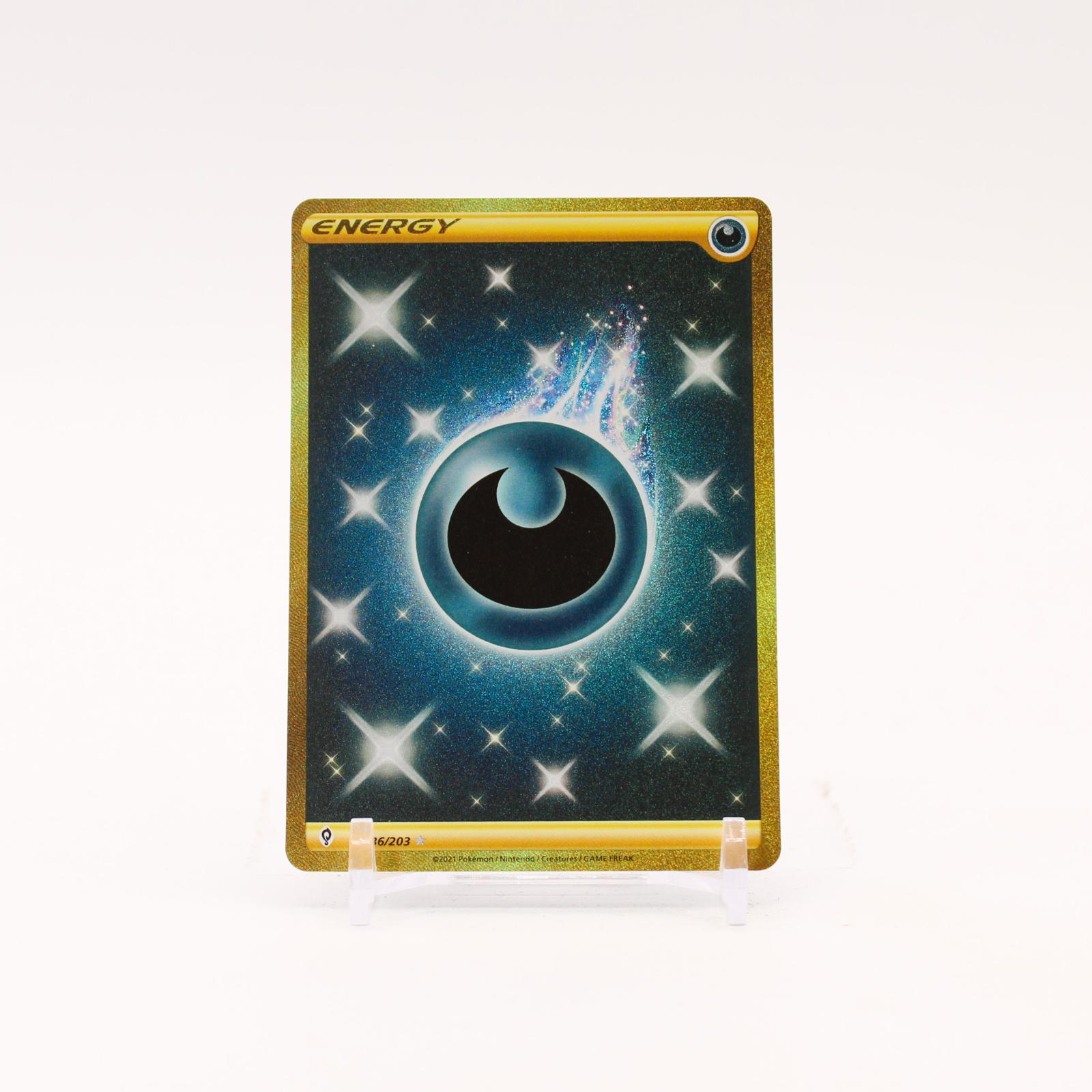 Darkness Energy - 236/203 Evolving Skies Holo Secret Rare Trainer - LP