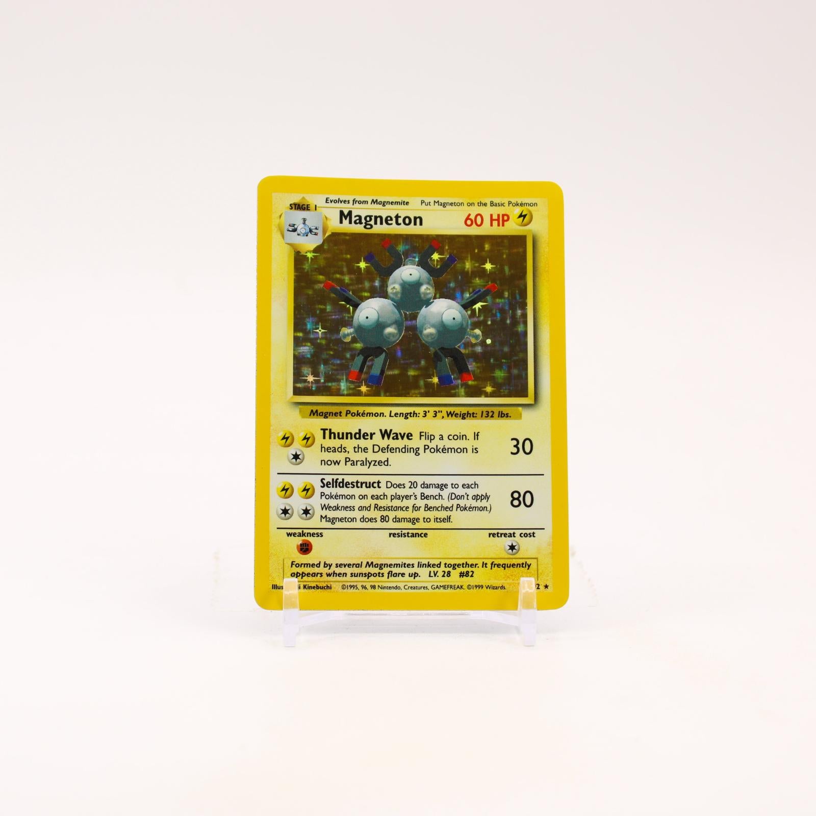 Magneton - 9/102 Base Set Unlimited Holo Rare Pokemon - NM/LP