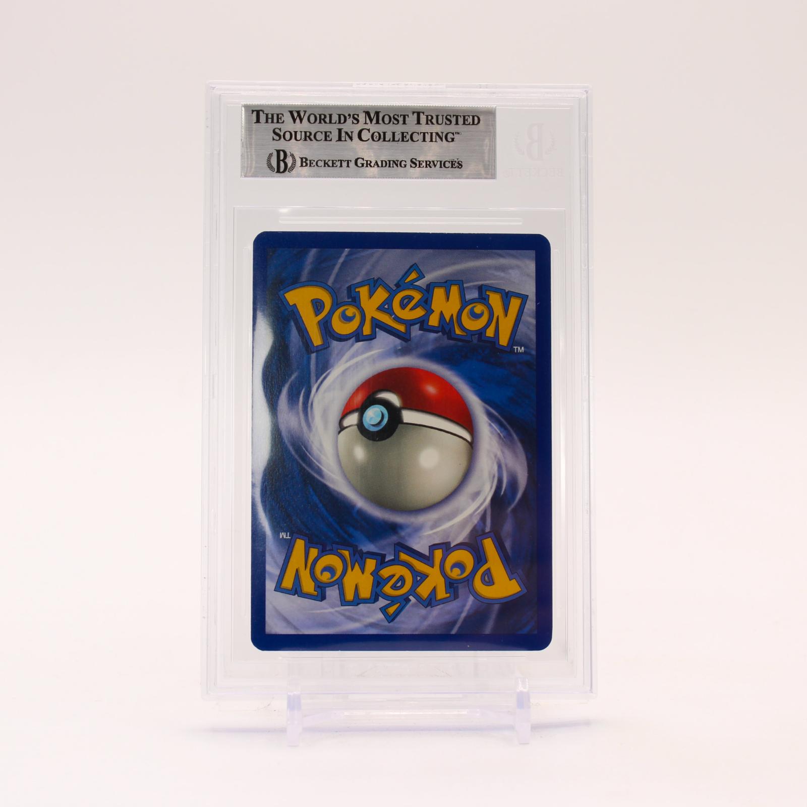 Moltres - 12/82 BGS 8 Fossil 1st Edition Holo Rare Pokemon - NM/MINT