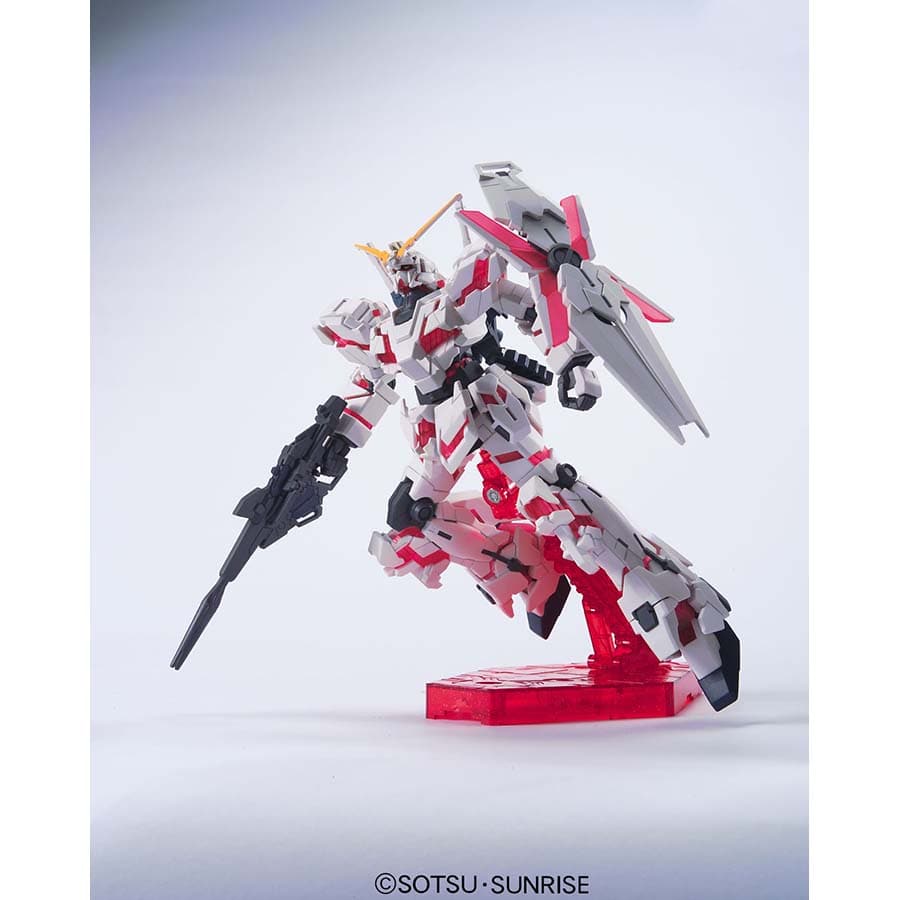 Gunpla Model Kit 1/144 Bandai - HGUC Gundam Unicorn Destroy Mode OVA