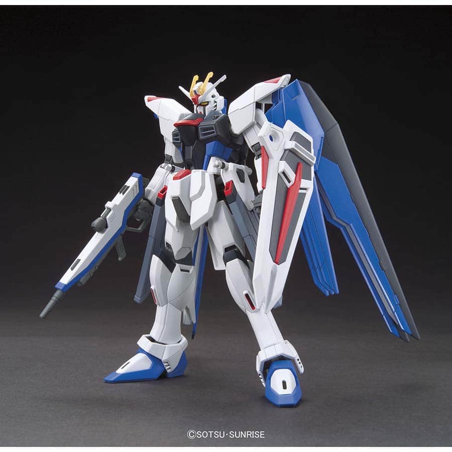 Gunpla Model Kit 1/144 Bandai - HGCE Freedom Gundam Revive 192